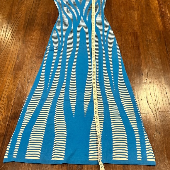 RVN Cutout Illusion Jacquard Maxi Blue Sand - Picture 11 of 12